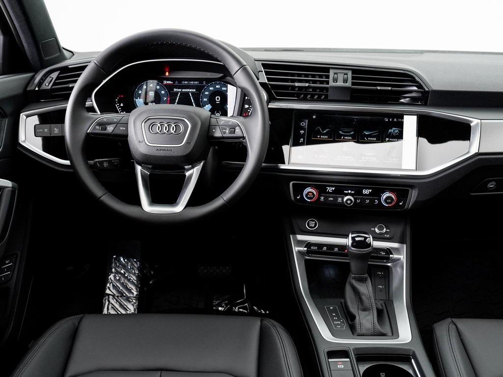 new 2025 Audi Q3 car