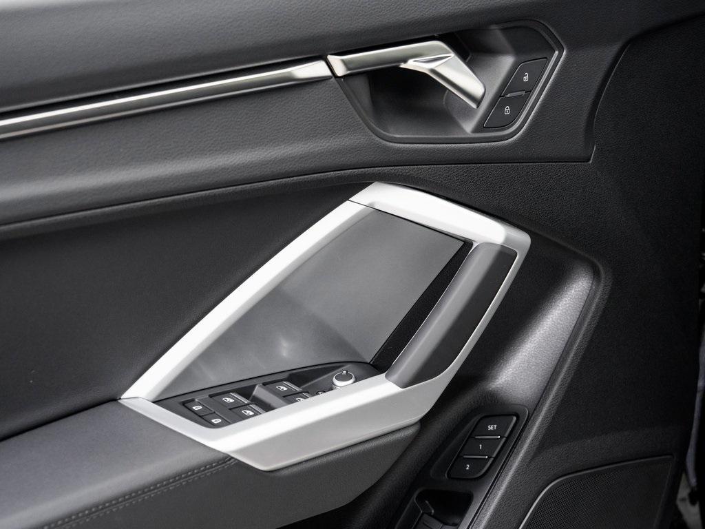 new 2025 Audi Q3 car