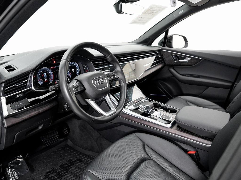 used 2020 Audi Q7 car, priced at $29,995