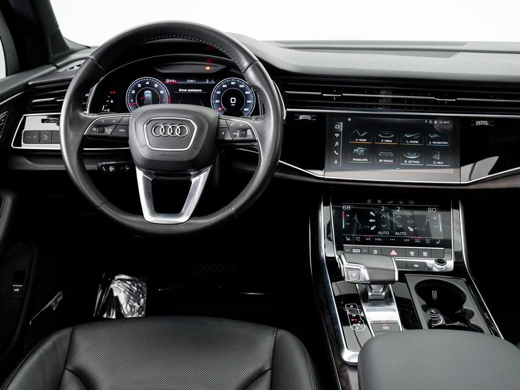 used 2020 Audi Q7 car, priced at $29,995