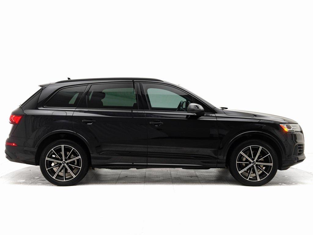 used 2020 Audi Q7 car, priced at $29,995