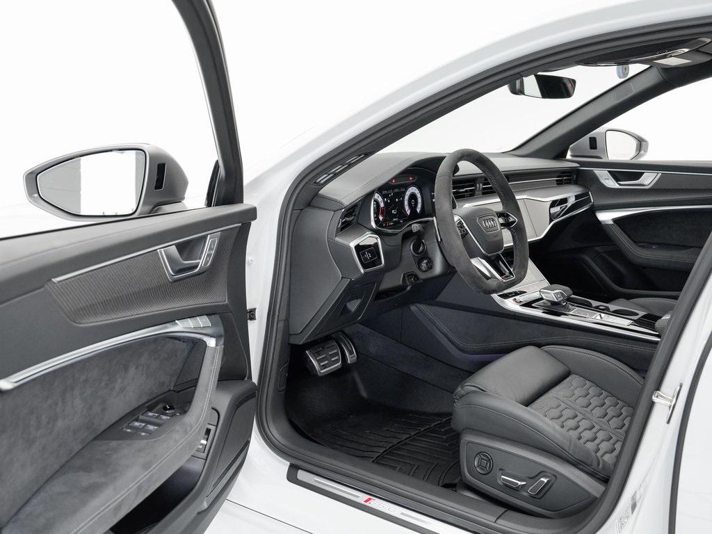 used 2024 Audi RS 6 Avant car, priced at $128,995