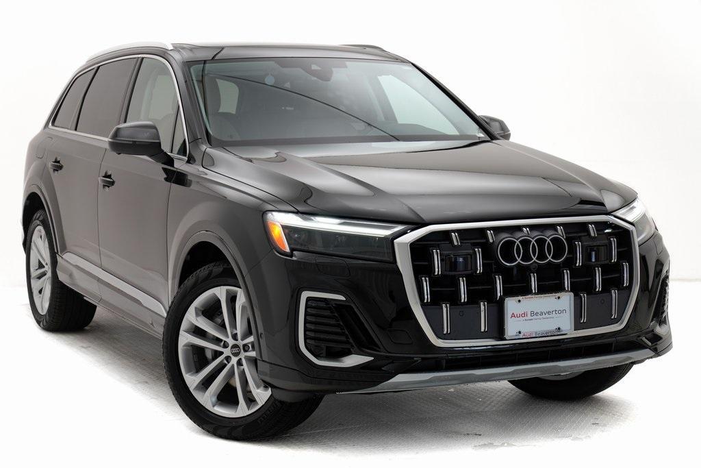 new 2025 Audi Q7 car