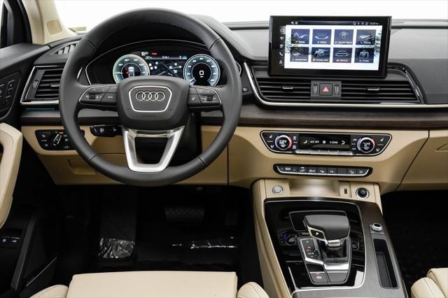 new 2025 Audi Q5 car, priced at $71,185