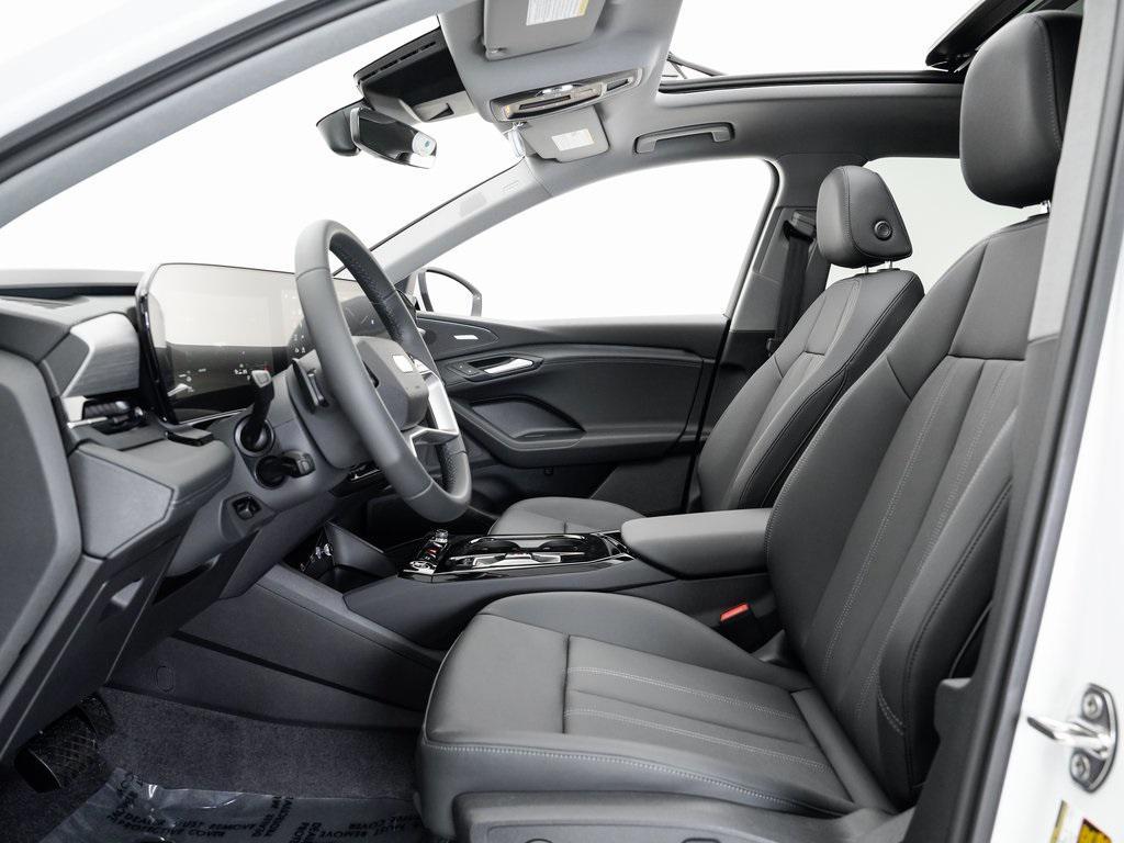 new 2025 Audi Q6 e-tron car, priced at $72,540