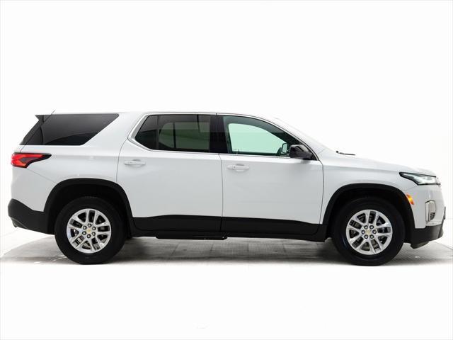 used 2022 Chevrolet Traverse car, priced at $30,500