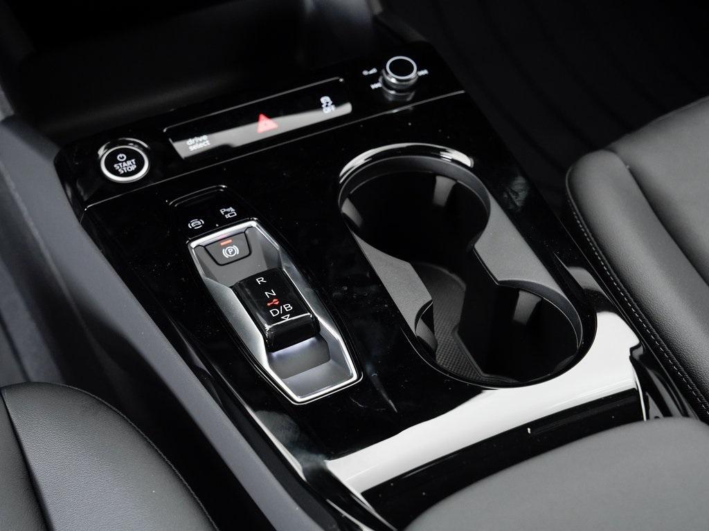 new 2025 Audi Q6 e-tron car, priced at $70,435