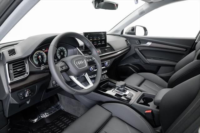 new 2024 Audi Q5 car, priced at $65,910