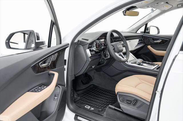 used 2025 Audi Q7 car, priced at $65,995