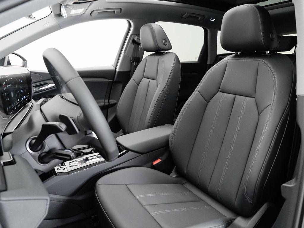 new 2025 Audi Q6 e-tron car, priced at $71,405