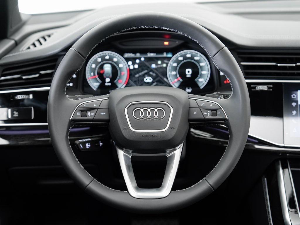 new 2025 Audi Q7 car, priced at $82,160
