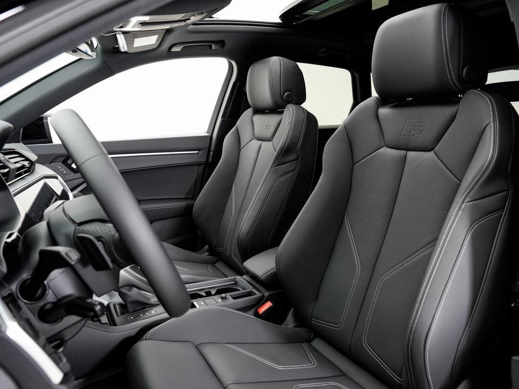 new 2025 Audi Q3 car