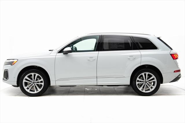 new 2025 Audi Q7 car, priced at $75,890