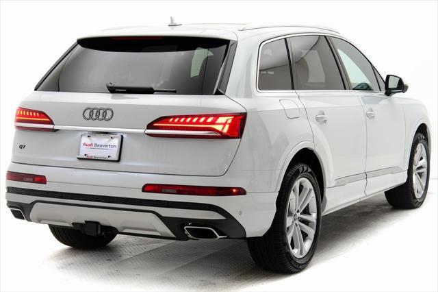 new 2025 Audi Q7 car, priced at $75,890