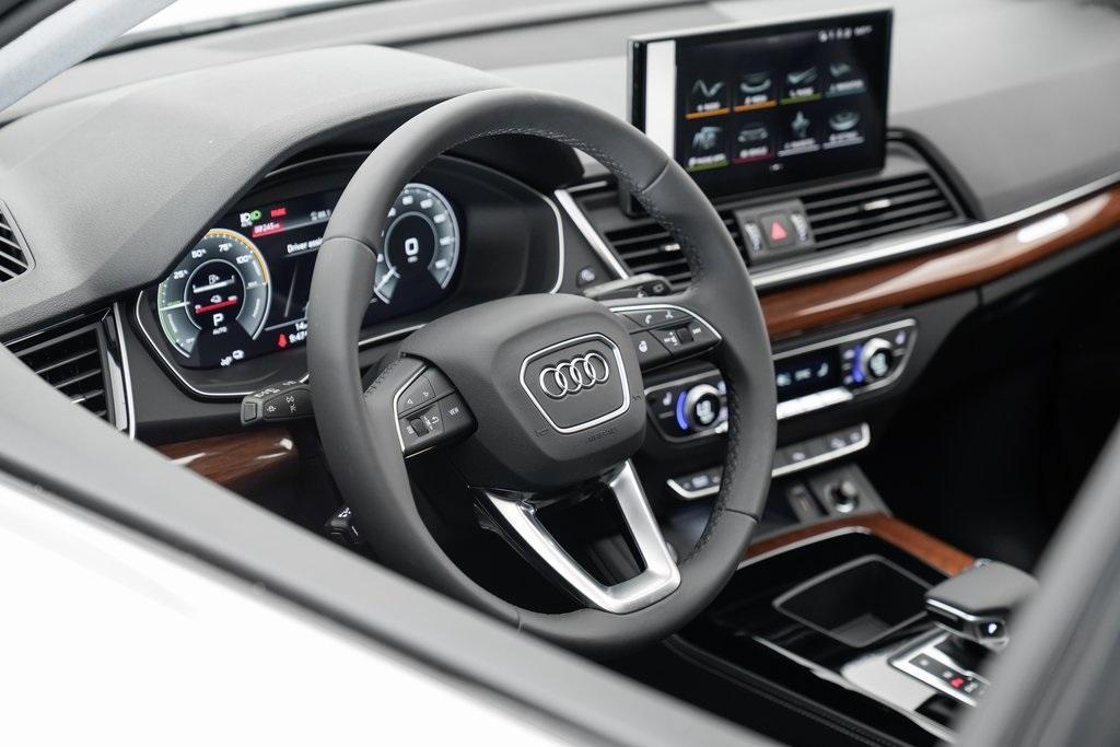 new 2024 Audi Q5 car, priced at $64,985