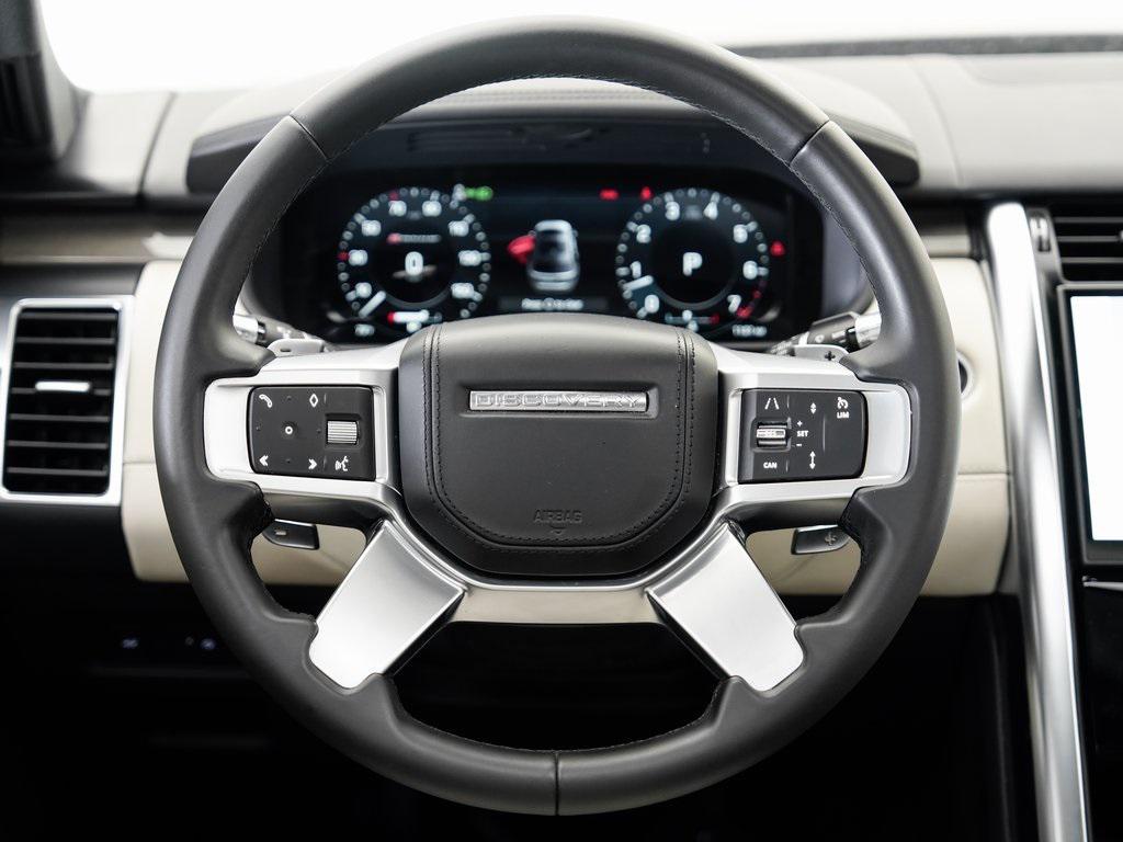 used 2022 Land Rover Discovery car, priced at $40,999
