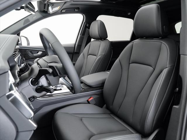 new 2025 Audi Q7 car, priced at $77,750