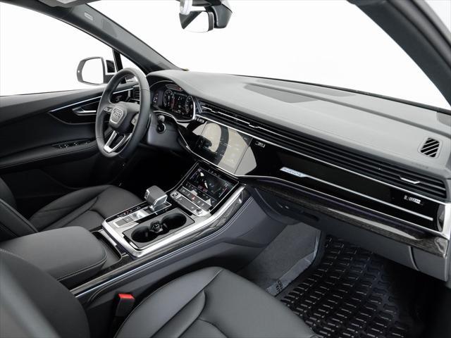 new 2025 Audi Q7 car, priced at $77,750