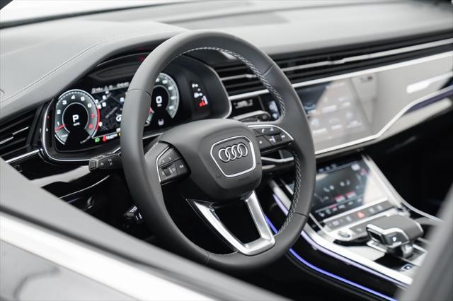 new 2025 Audi Q7 car, priced at $75,700