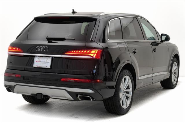 new 2025 Audi Q7 car, priced at $75,700