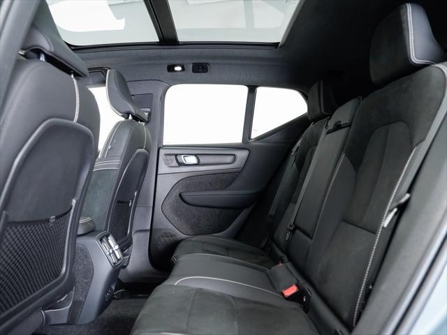used 2022 Volvo XC40 Recharge Pure Electric car, priced at $32,490