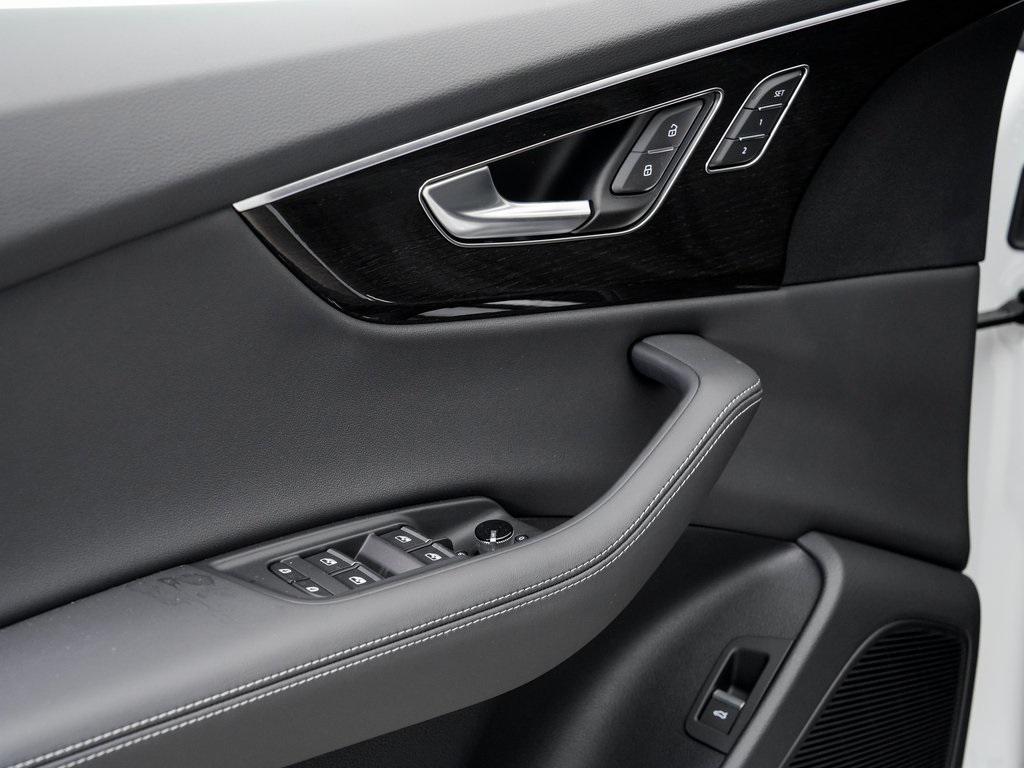 new 2026 Audi Q8 car