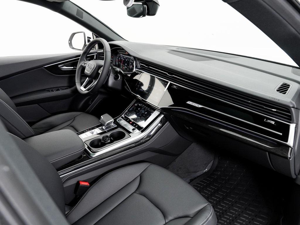 new 2026 Audi Q8 car