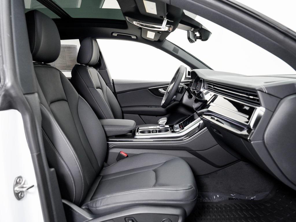 new 2026 Audi Q8 car