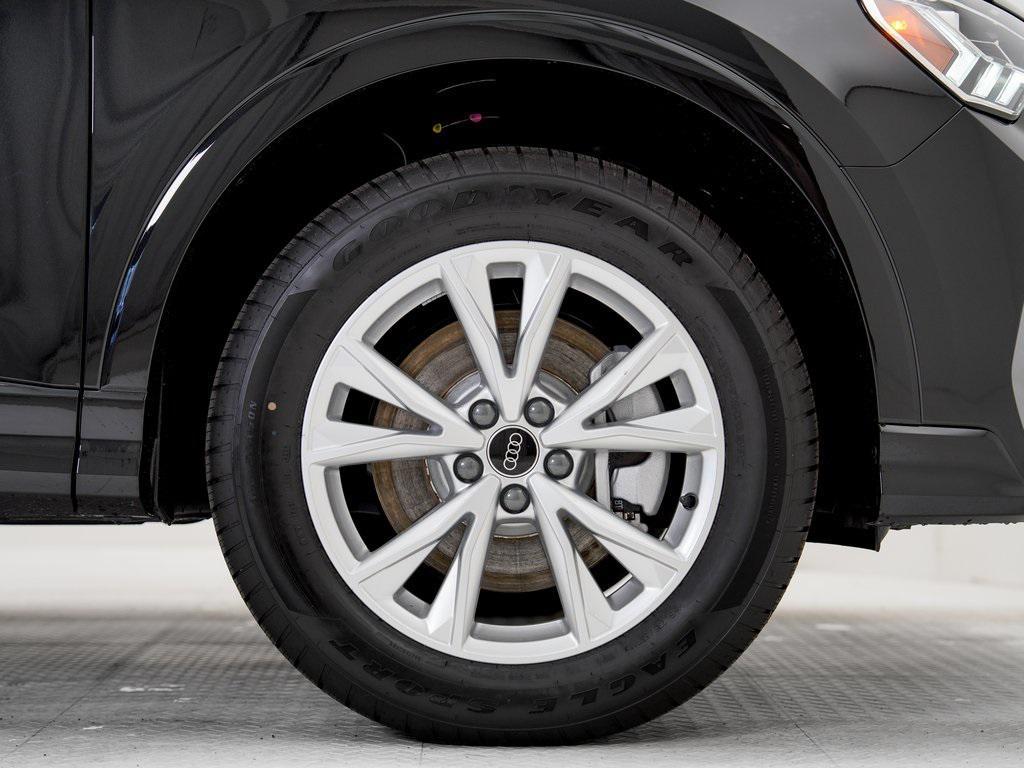 new 2025 Audi Q3 car, priced at $47,550
