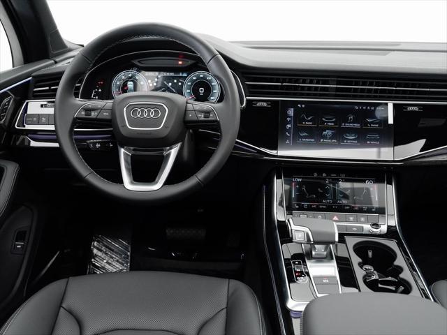 new 2025 Audi Q7 car, priced at $77,695
