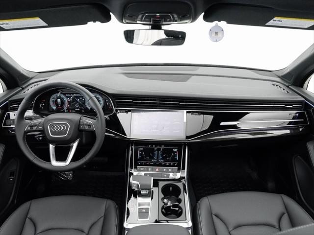 new 2025 Audi Q7 car, priced at $77,695