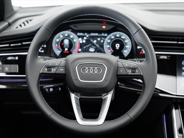 new 2025 Audi Q7 car, priced at $77,695