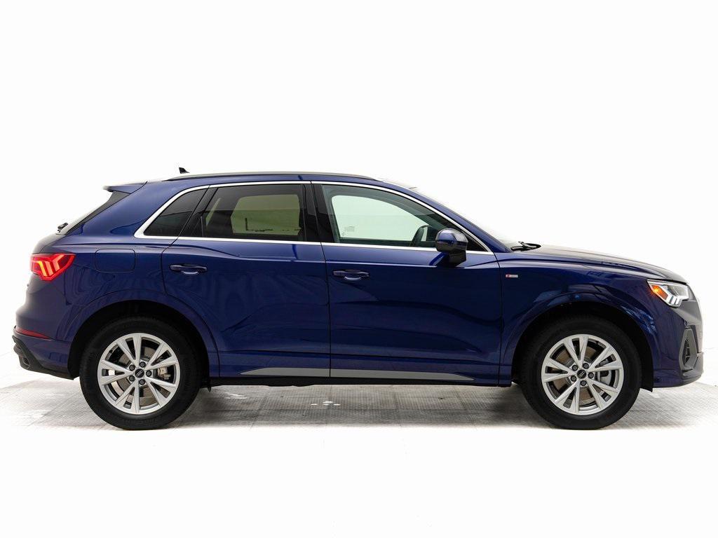 new 2025 Audi Q3 car, priced at $47,200