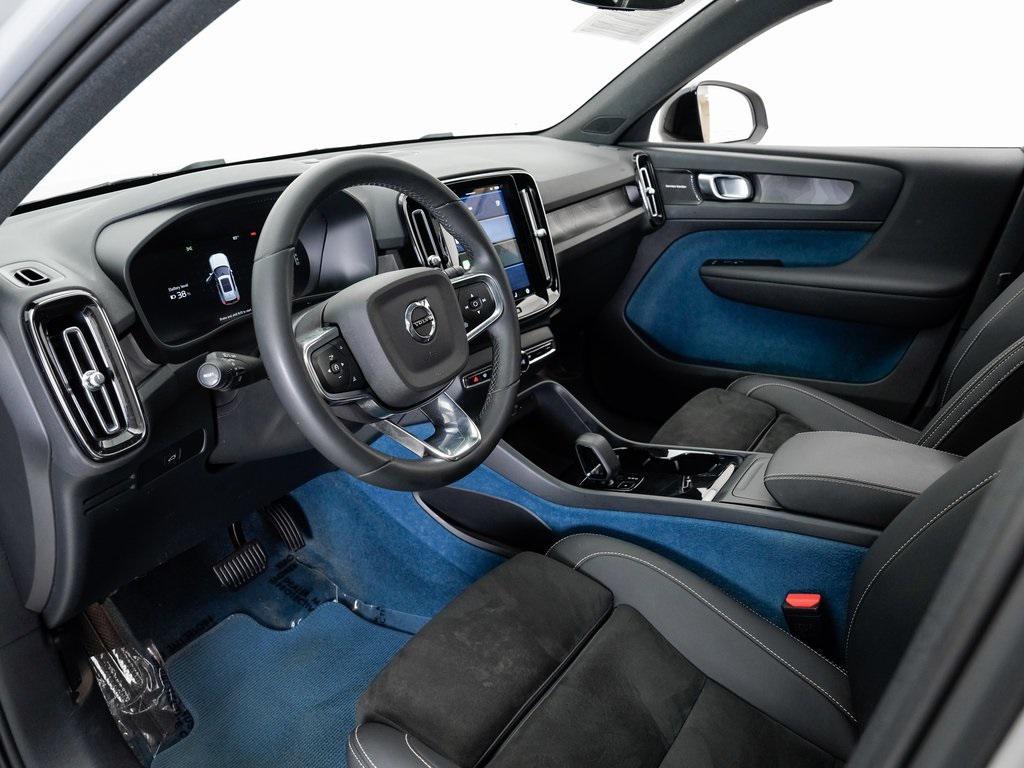 used 2023 Volvo XC40 Recharge Pure Electric car, priced at $41,500