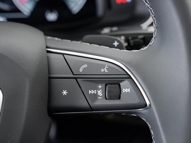 new 2025 Audi Q7 car, priced at $82,160