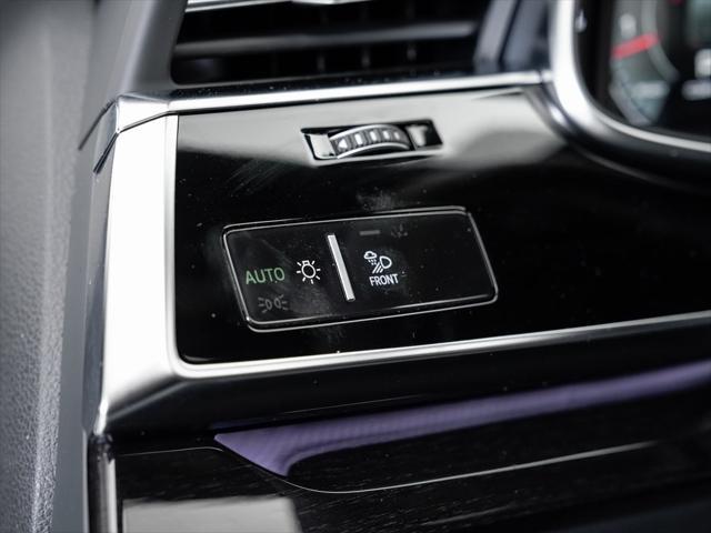 new 2025 Audi Q7 car, priced at $82,160