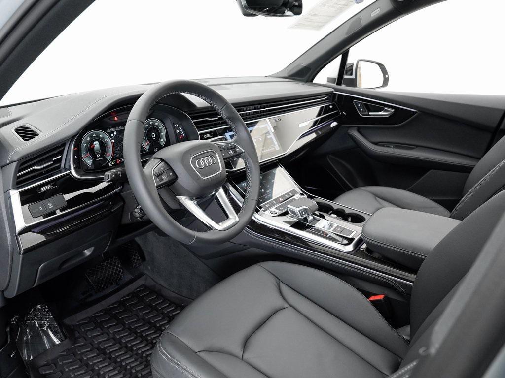 used 2025 Audi Q7 car, priced at $61,995