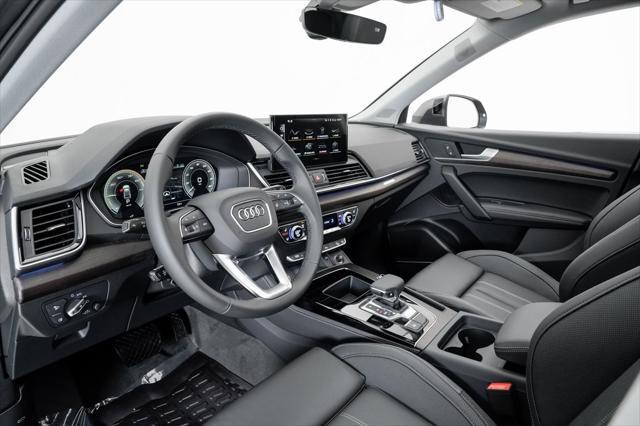 new 2025 Audi Q5 car, priced at $67,900