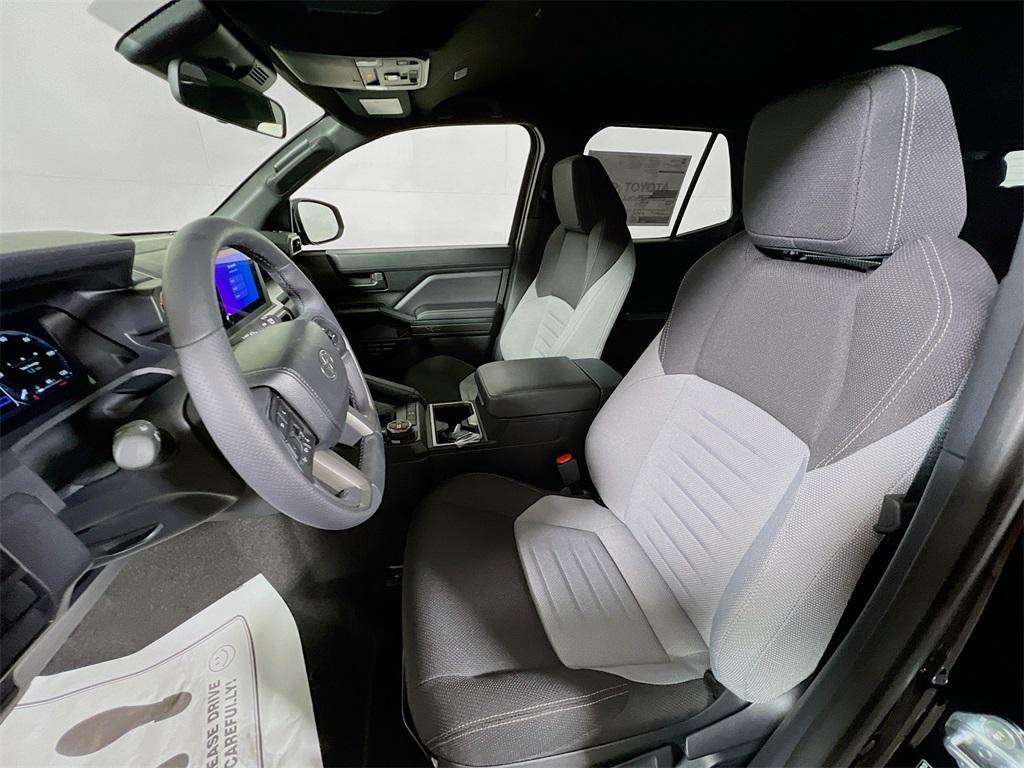 new 2025 Toyota 4Runner Hybrid car, priced at $55,674