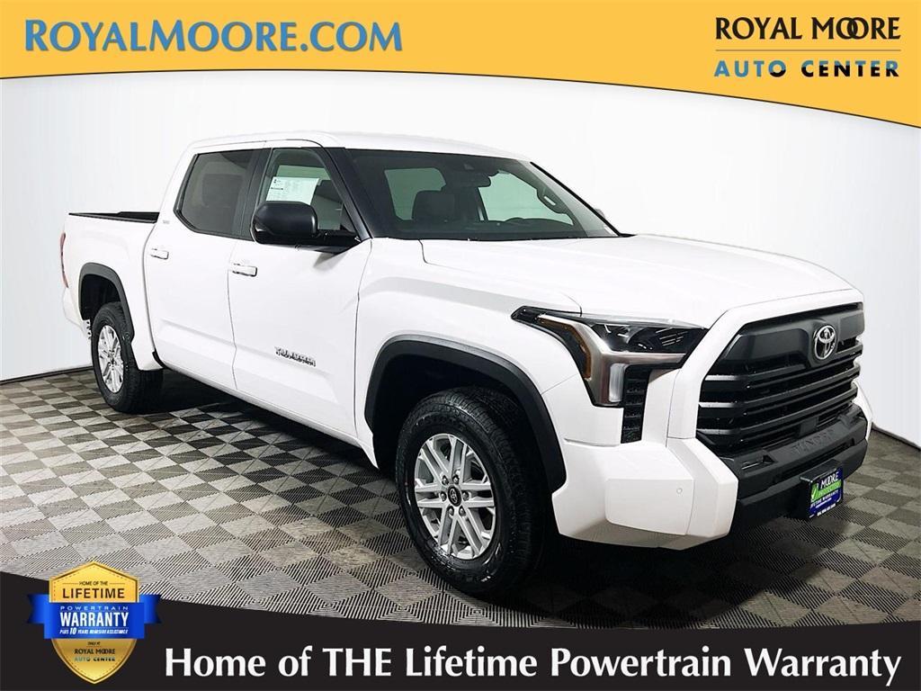 new 2025 Toyota Tundra car