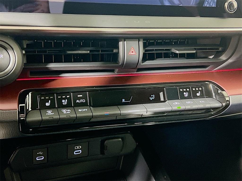 new 2026 Toyota Prius Plug-In Hybrid car, priced at $44,869