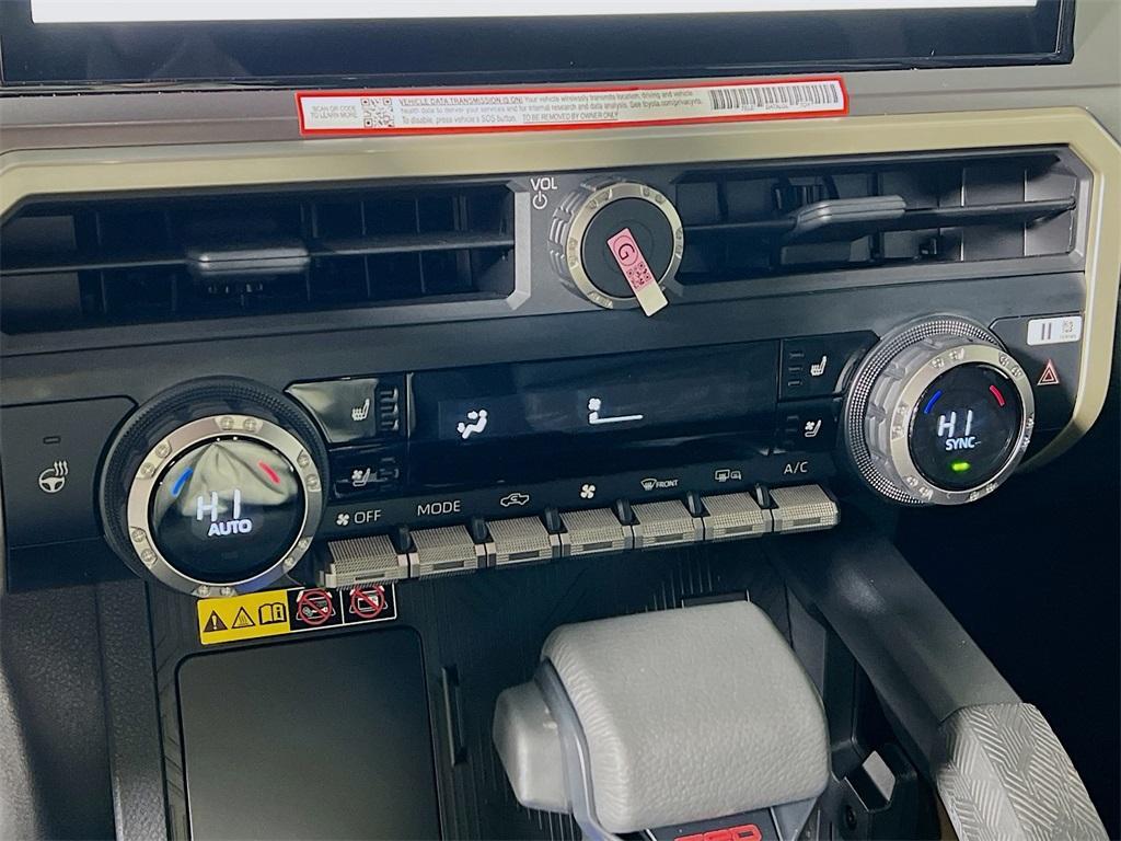 new 2025 Toyota Tacoma car