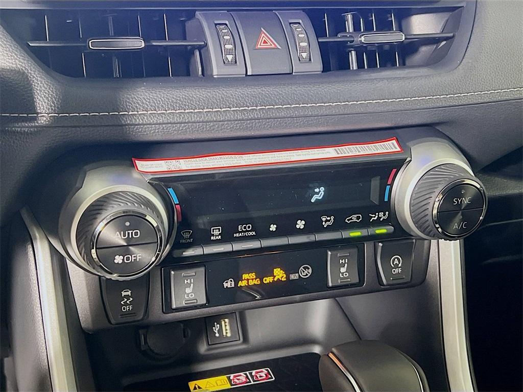 new 2025 Toyota RAV4 car, priced at $40,923