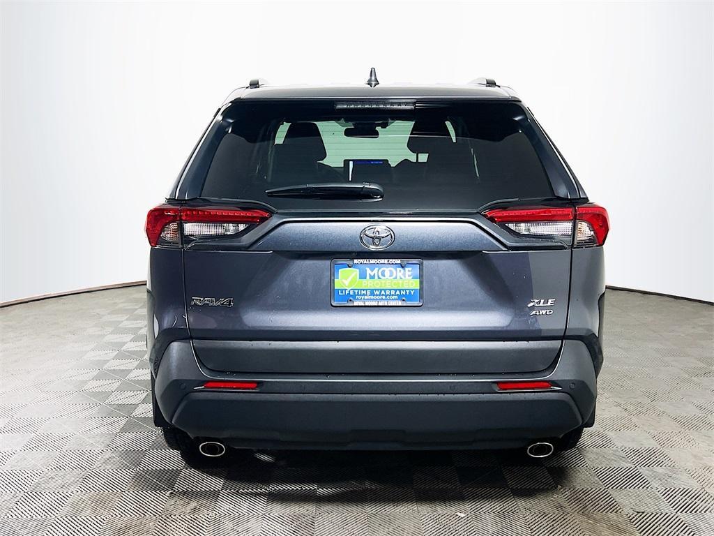new 2025 Toyota RAV4 car