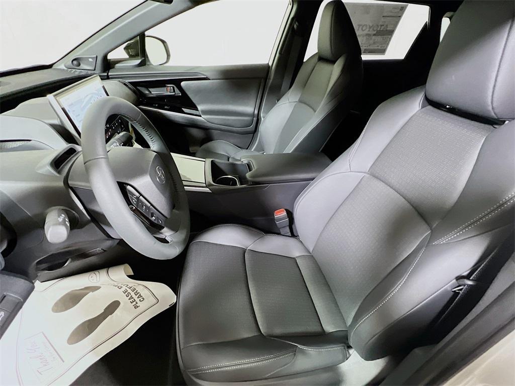 new 2025 Toyota bZ4X car