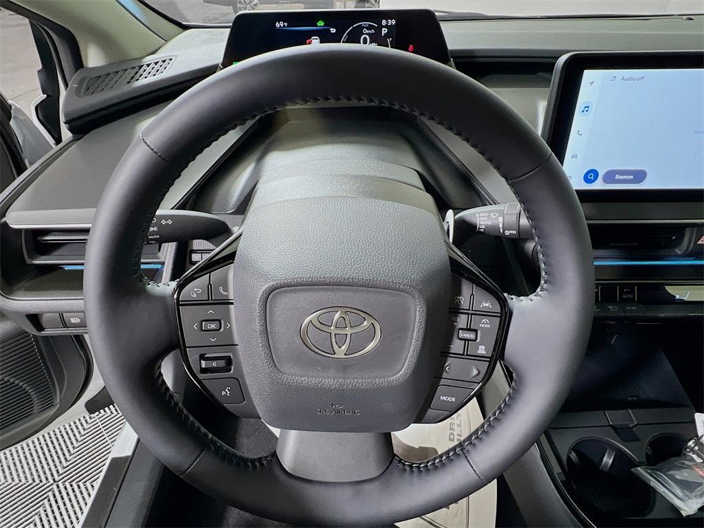 new 2025 Toyota Prius car