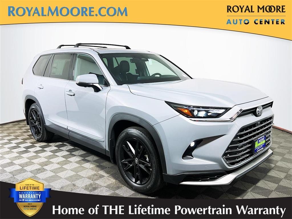 new 2026 Toyota Highlander Hybrid car, priced at $64,455