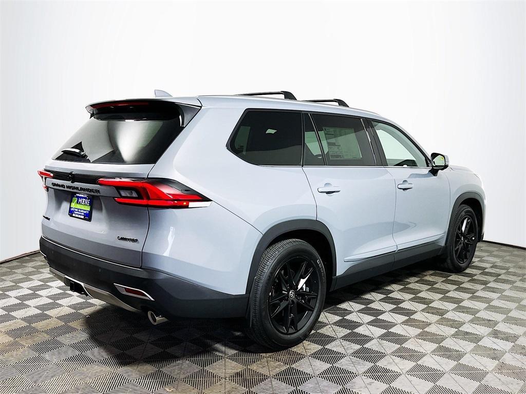 new 2026 Toyota Highlander Hybrid car, priced at $64,455