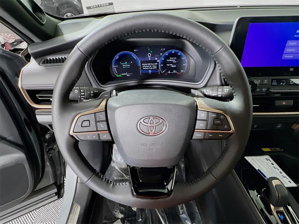 new 2026 Toyota Highlander Hybrid car, priced at $64,455