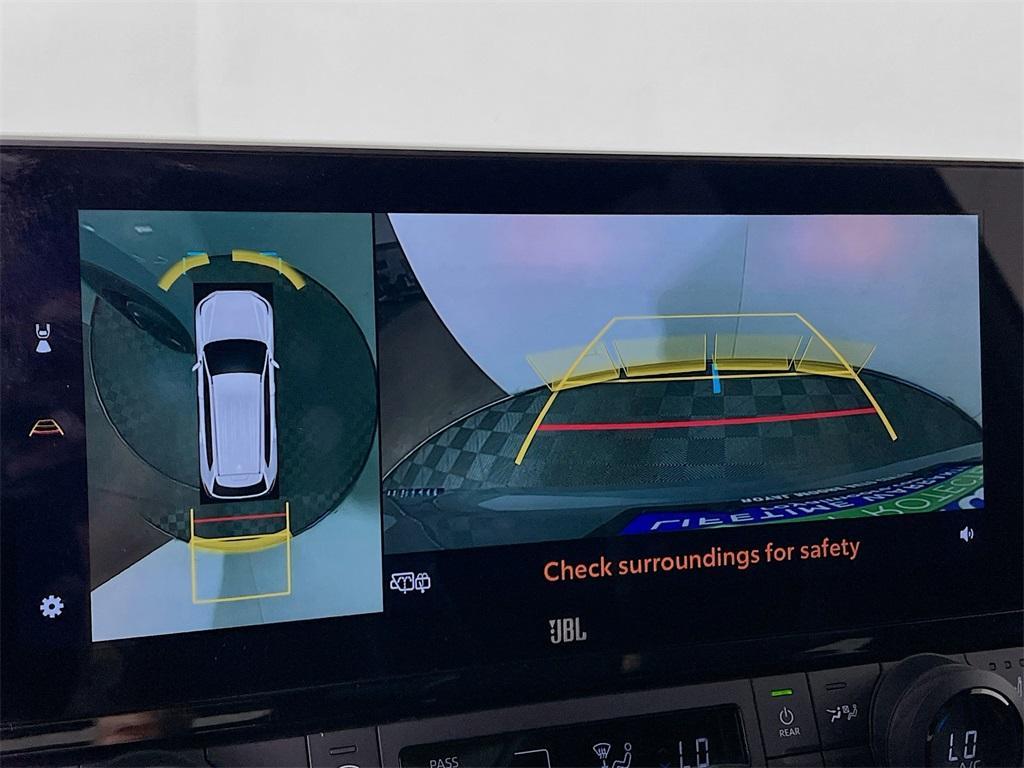 new 2026 Toyota Highlander Hybrid car, priced at $64,455